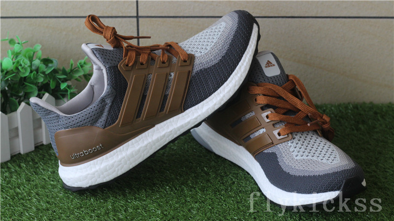 Adidas ultra boost Grey Khaki